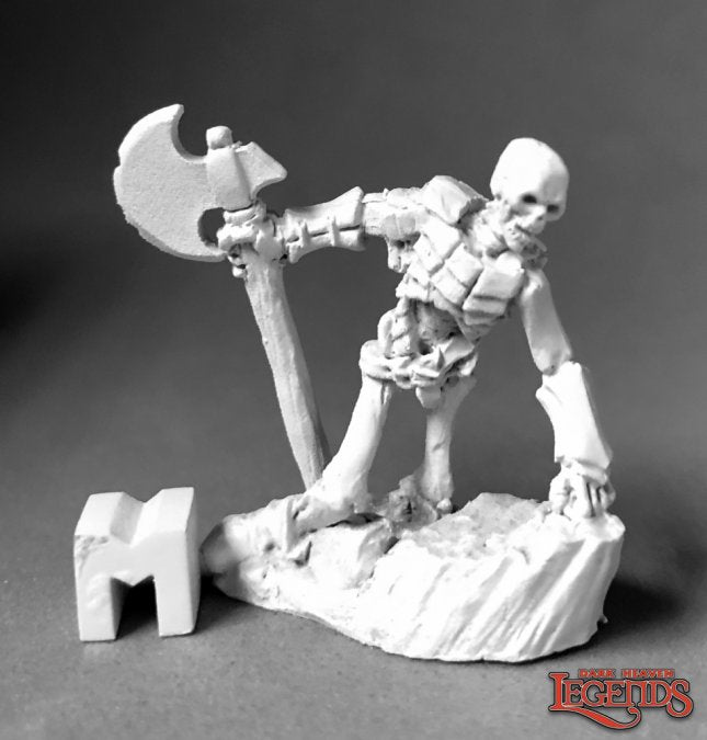 Bog Skeleton Rising - 3900