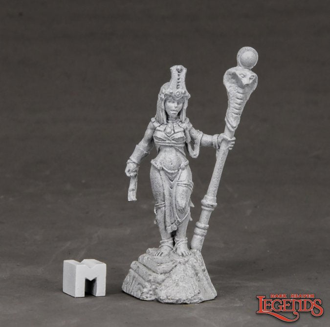 Mummy Queen - 3854