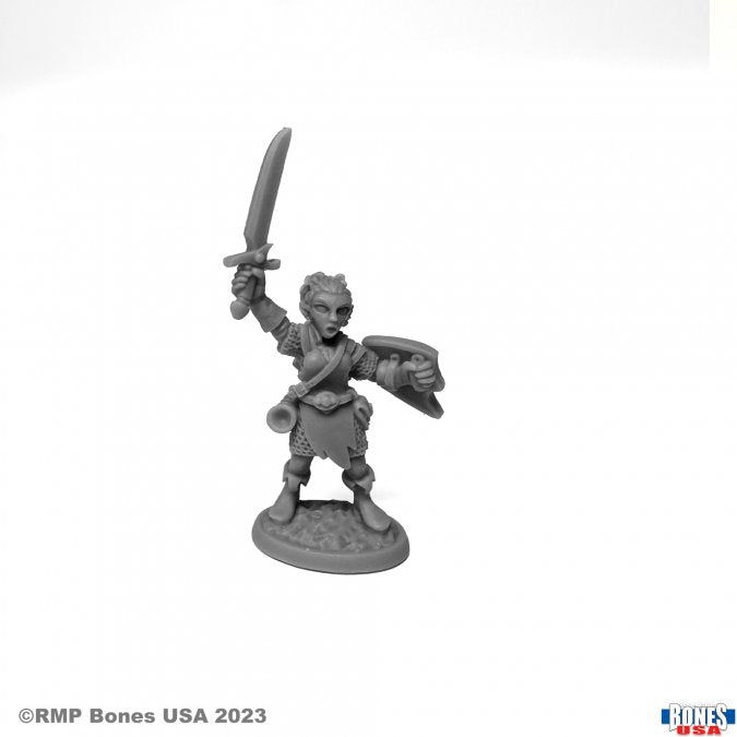 Elliwyn Heatherlak Halfling - 30130